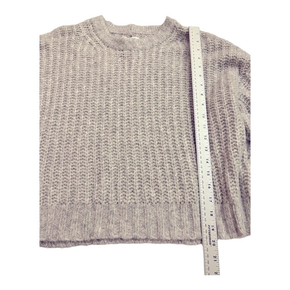 American Eagle Knit Long Sleeve Sweater Medium - Picture 5 of 10